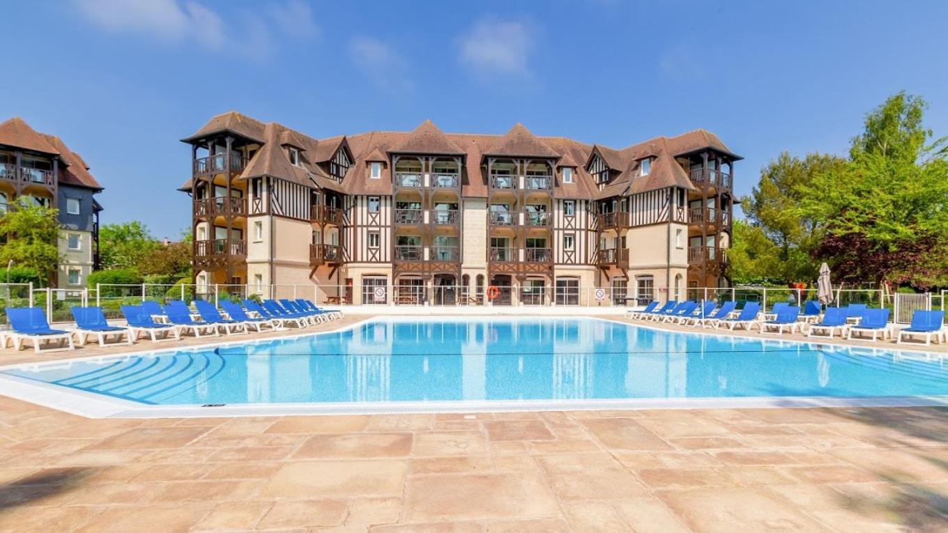 Appart 2 Chambres Piscine Chez Rox - Residence Du Golf Deauville Zewnętrze zdjęcie